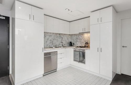 Docklands Apartment | Boutique Stays - Watervue