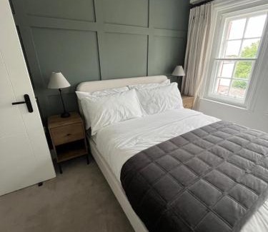 Wrexham Apartment | Boutique33