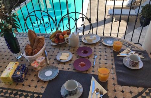 Bouzigues Bed & Breakfast | Bouzigues Suite Parentale Étang de Thau