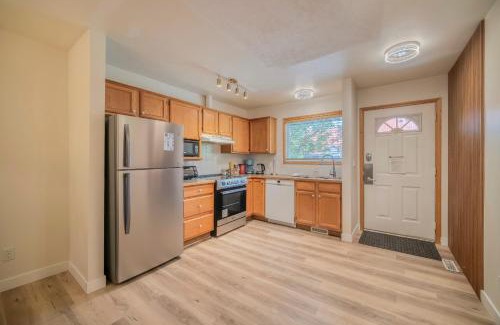Canmore Apartment | Bow Valley Chalets-Entire 2 King Bedrooms townhouse