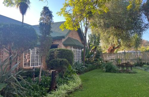 Danielskuil House | Bowden Guesthouse