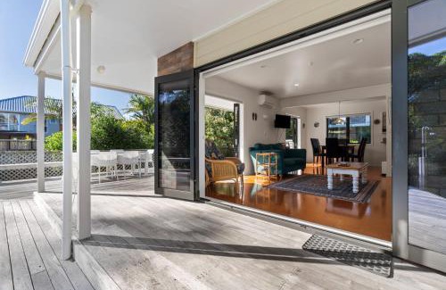 Bowentown House | Bowentown Beauty