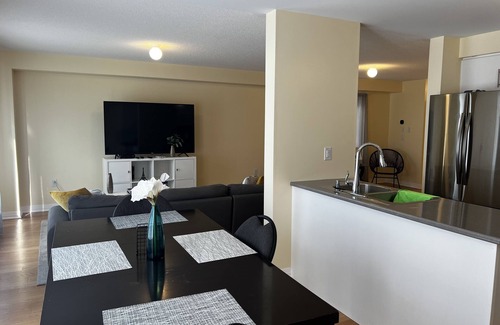 Clarington House | Bowmanville Waterfront Executive Home