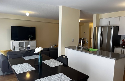 Clarington House | Bowmanville Waterfront Executive Home
