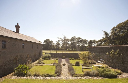 Tomhaggard Cottage | Boxwell Cottage Norman Castle Cottages Beautifully Renovated