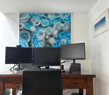 Sullivan's Cove Apartment | Boxwood IXL Luxe Hobart Waterfront Apartment