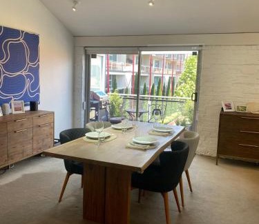 Sullivan's Cove Apartment | Boxwood IXL Luxe Hobart Waterfront Apartment