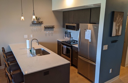 Bozeman Condo | Bozeman Penthouse Stunning Views & Prime Location!