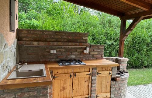 Balatonoszod House | Bozsó Villa
