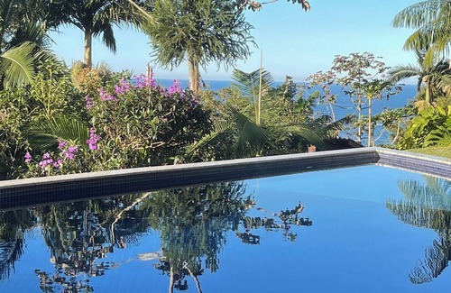 Estaleiro Apartment | Embauba Suite 1 Incredible view and pool