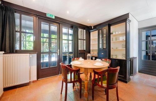 Heusden Gem Asten House | Brabant Mansion for Groups