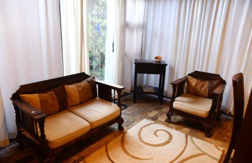 Pinelands Apartment | Bradclin House