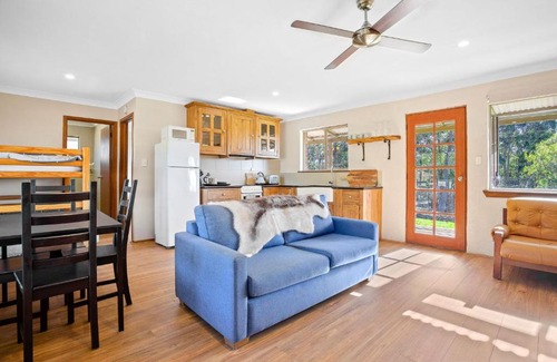 Central Tilba House | Braeside Cabin One Pinkwood