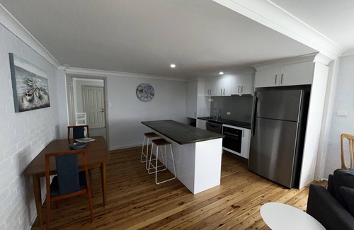 Inverell Apartment | "Braeview" - Cosy, Clean and Quiet