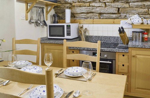 Braidwood Cottage | Braidwood Castle - UK10672