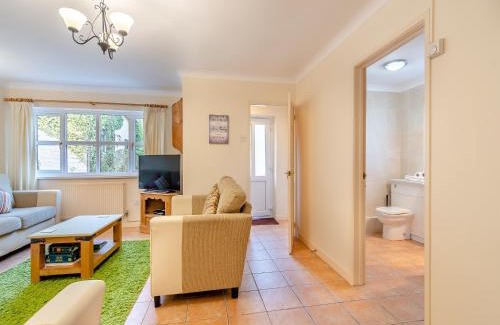 Tremain House | Bramble Cottage-Uk45596