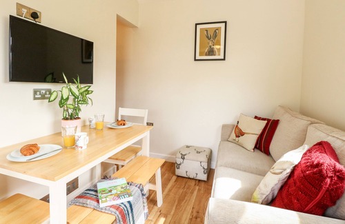 Banham Cottage | BRAMBLE, pet friendly, country holiday cottage in Banham