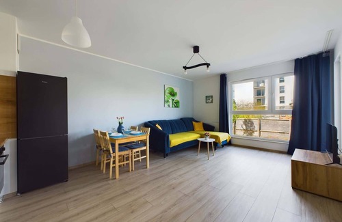 Gdansk Apartment | Bramińskiego 8 | Apartment with Balcony | Wi-Fi