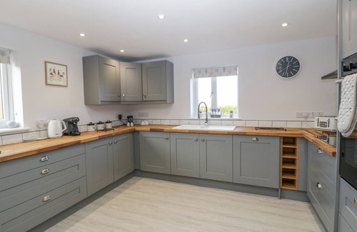 Langport Cottage | BRAMLEY COTTAGE, pet friendly, luxury holiday cottage in Langport