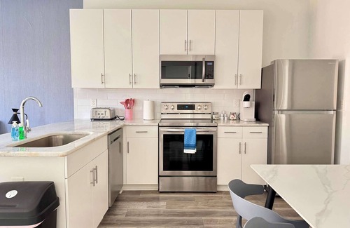 Old Fourth Ward Apartment | Brand New 1B1B Private Balcony! City View!