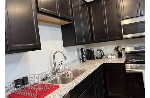 Aurora Apartment | Brand new 2 bedroom condo - Bienvenido Red Phoenix