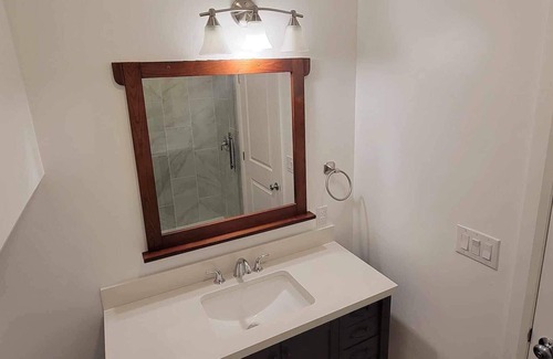 Kingston House | Brand New 2 Bedroom Downtown Kingston