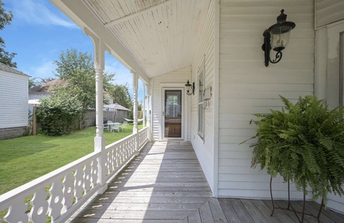 Greenport House | Brand new 2 bedroom, Greenport Village, walk to town Marina Views!