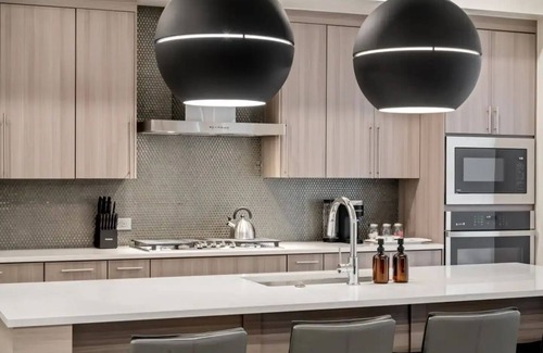 Chamberino House | Brand New 2024 Home! The Enchanted Escapenn
