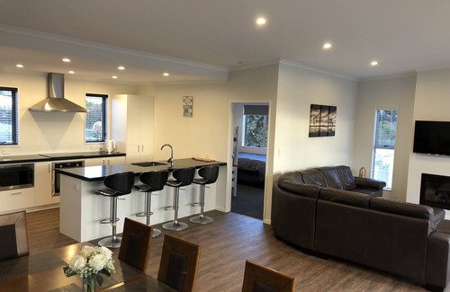Otaki House | Brand New 3 Bedroom Beachfront Getaway. Beach just across the road.