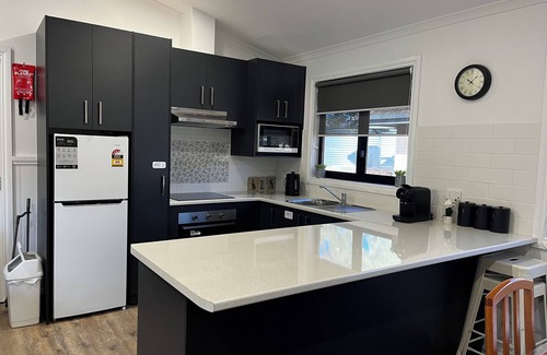 Sea Lake Cabin | Brand New 3 bedrooms Holiday Cabin