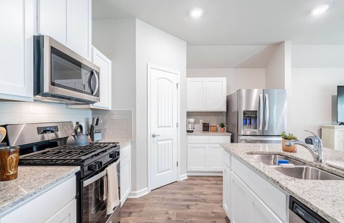 New Iberia House | Brand New, 4 Bedrooms, 2 Bathrooms With 8 Beds