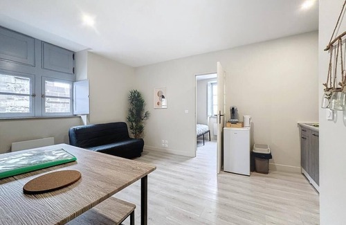 Riom Apartment | Brand new apartment 4 pers.N°2