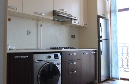 Baku Apartment | Brand new apartment close to metro+free transport.