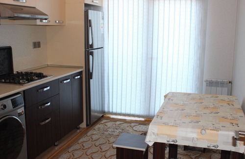 Baku Apartment | Brand new apartment close to metro+free transport.