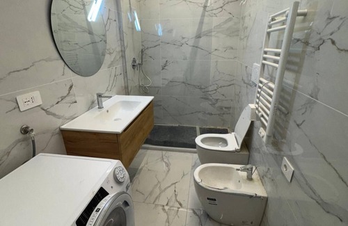 Zona Farini Apartment | Brand New apartment in ISOLA