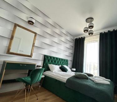 Kolobrzeg Apartment | Brand New ! Baltic Marina Residence Sauna & Fitness Apartments- Royal Green Apartments, Ferienwohnung polnische Ostsee