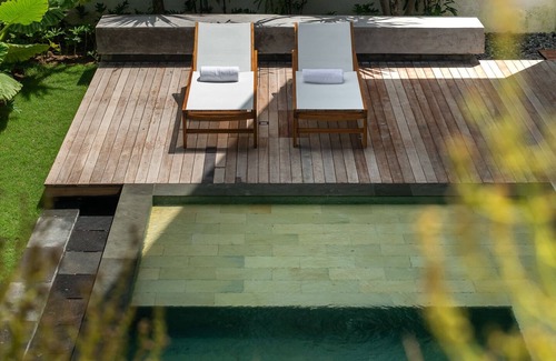 Jimbaran Bay Villa | Brand New Boutique 2BR Villa 5 min from beach