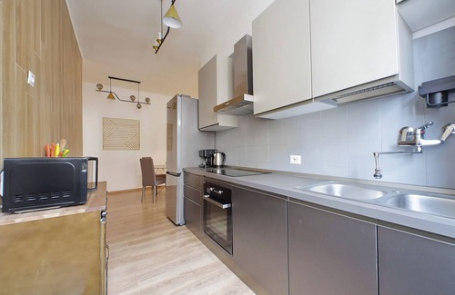 Gianicolo Apartment | Brand new central apartment! Family sized-2 bedrooms
