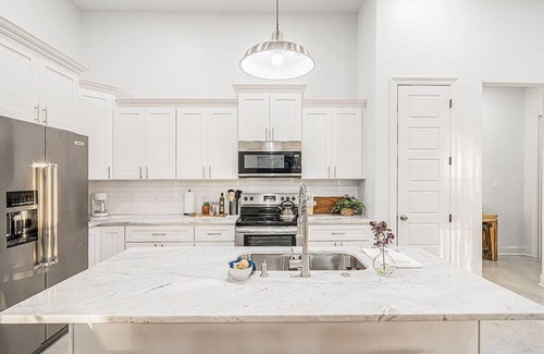 Milton House | Brand New Centrally Located In Lafayette
