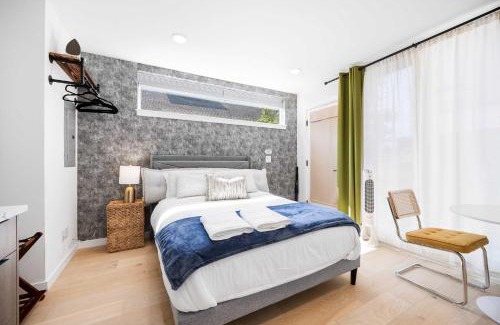 Eastlake House | Brand New Eastlake Studio - SLU UW Shops & Eats