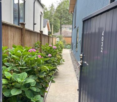 West Point Grey House | Brand New Family Suite with Parking near UBC