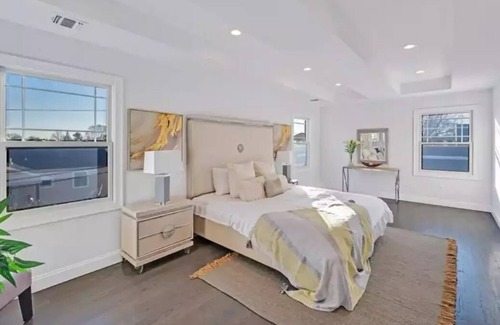 Bethpage House | Brand new house in Hicksville!