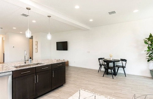 Maryvale House | Brand New House - Minutes From Cardinals Stadium and Westgate
