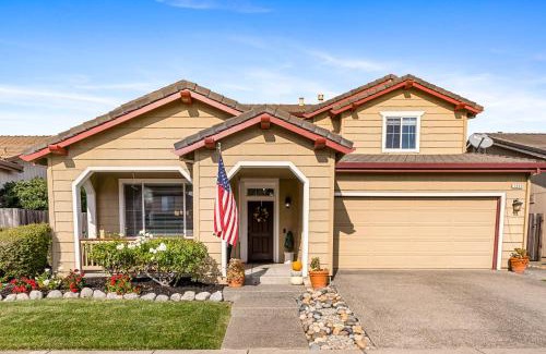 Windsor House | Brand New Listing – Windsor “Winetopia” Getaway