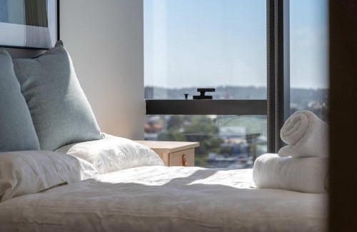 Perth Central Business District Apartment | Brand new Luxurious 1 Bedroom Perth CBD