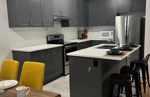 Woodstock House | Brand New Luxurious 4 Bedroom Home