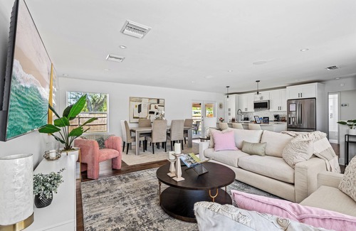 Pine Gardens North House | Brand New Pool Coming Golf | Beach