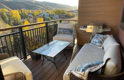 Avon Condo | Brand New Ski In/Out With Westin Amenities