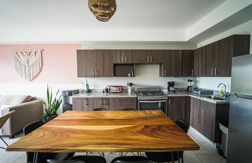 San Salvador Apartment | Brand new & Stylish Apartment in Antiguo Cuscatlán!