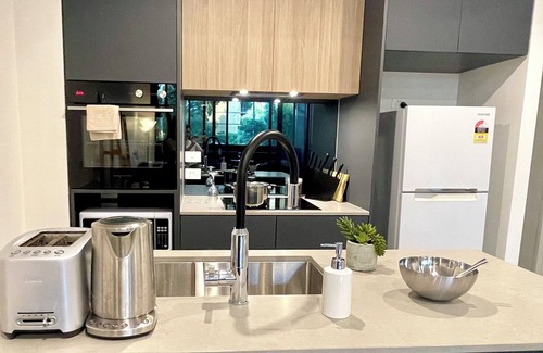 Dickson Apartment | Brand New Stylish 1BR Apartment Free Parking